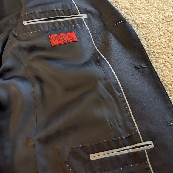 Men's Black Suit Pants (32W x 36L), Jacket (45 R) - Picture 7 of 16